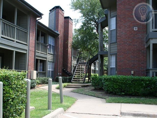 4753 Old Bent Tree Lane - Photo 2 of 10