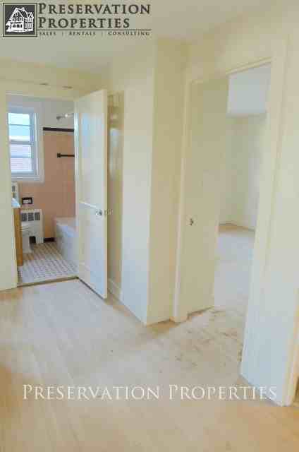 111 Bright Street - Photo 3 of 8