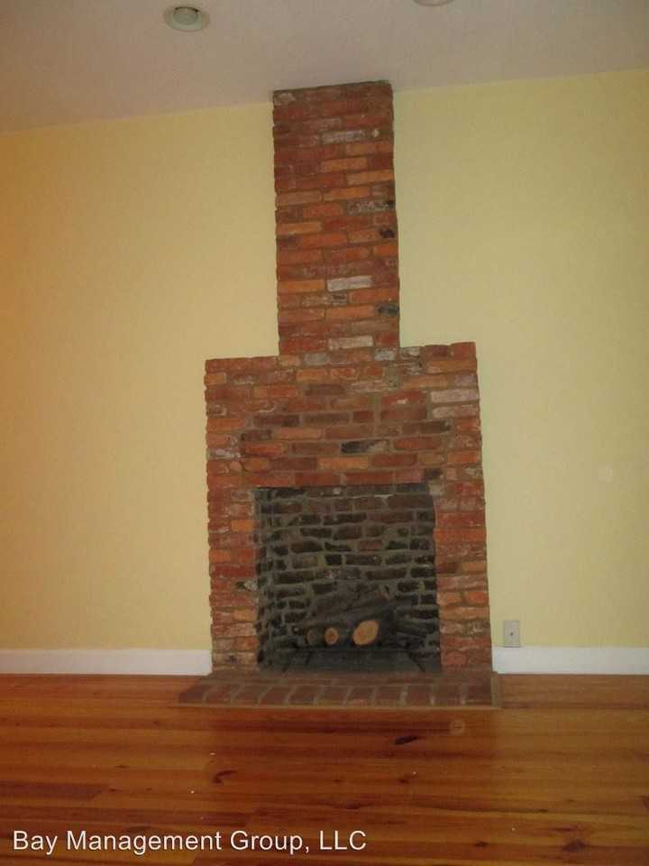 3013 Keswick Rd - Photo 3 of 19