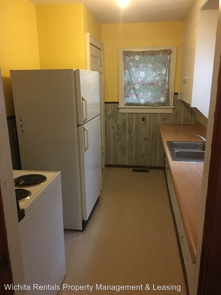 2819 E Morris St - Photo 2 of 4