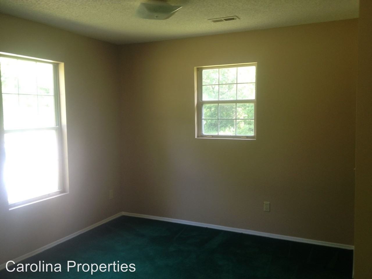 1846 White Plains Rd - Photo 3 of 10