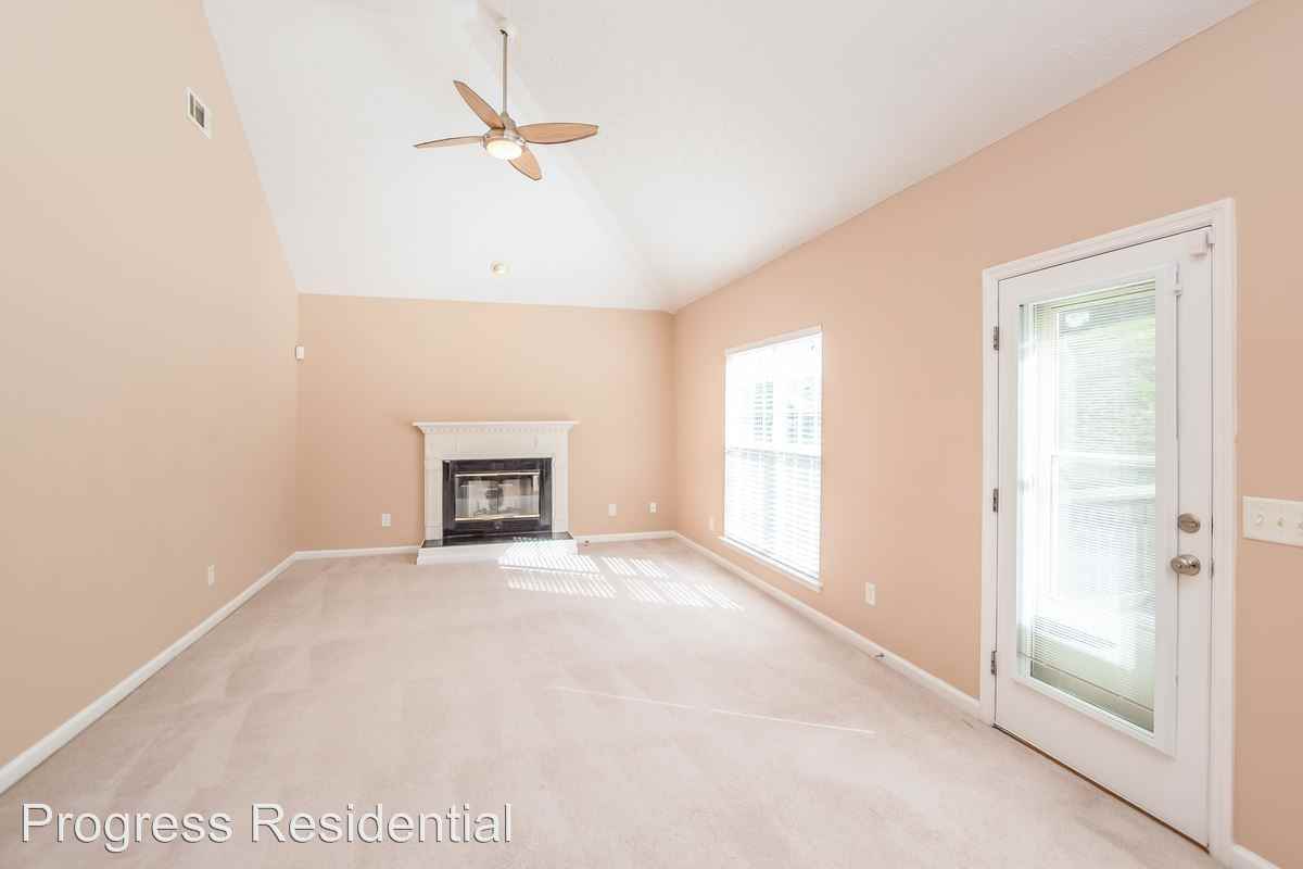 1009 Streamdale Point W - Photo 2 of 15