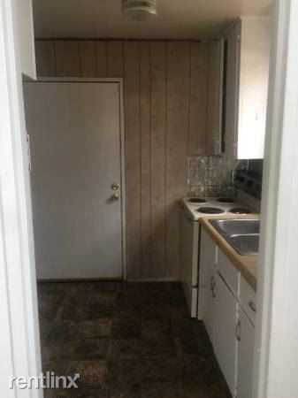 2351 Lumpkin Rd - Photo 3 of 4