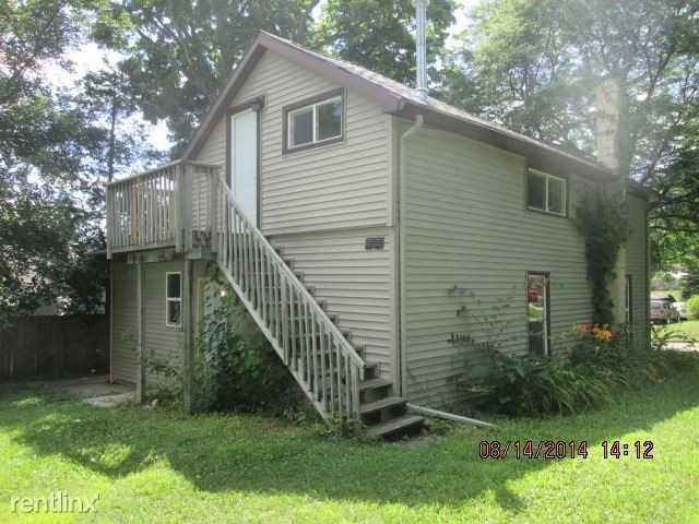 532 Bentley St - Photo 2 of 15