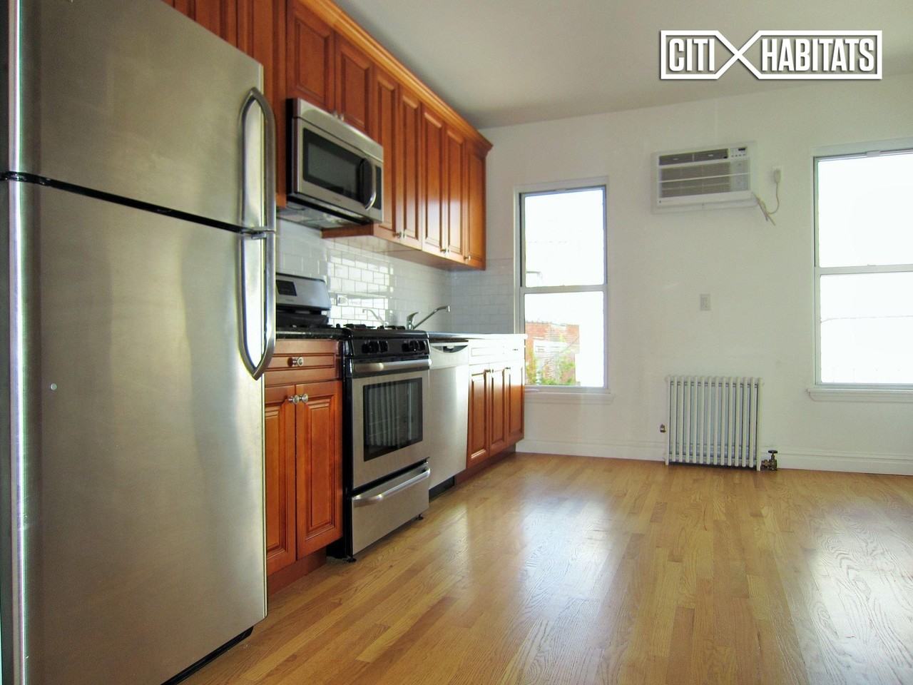 685 Humboldt Street #3L