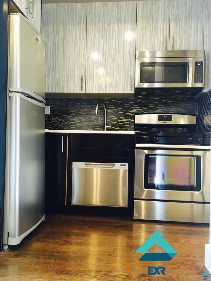 121 Woodbine Street #3VB