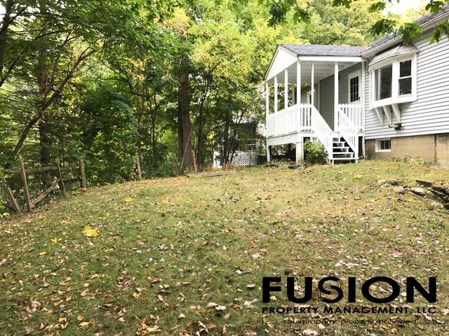 159 E Spring St - Photo 3 of 15