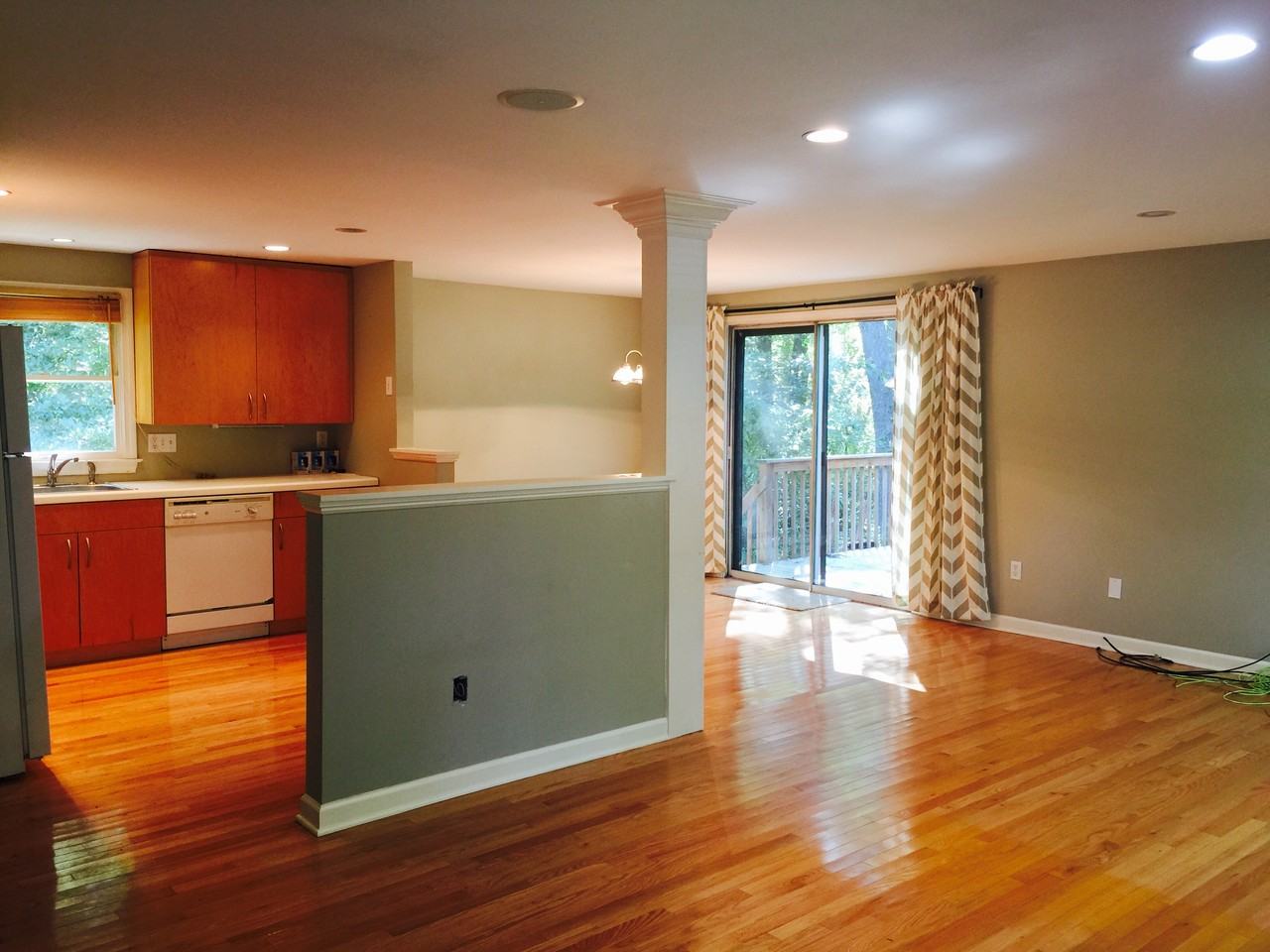 1091 Boston Post Rd - Photo 3 of 14