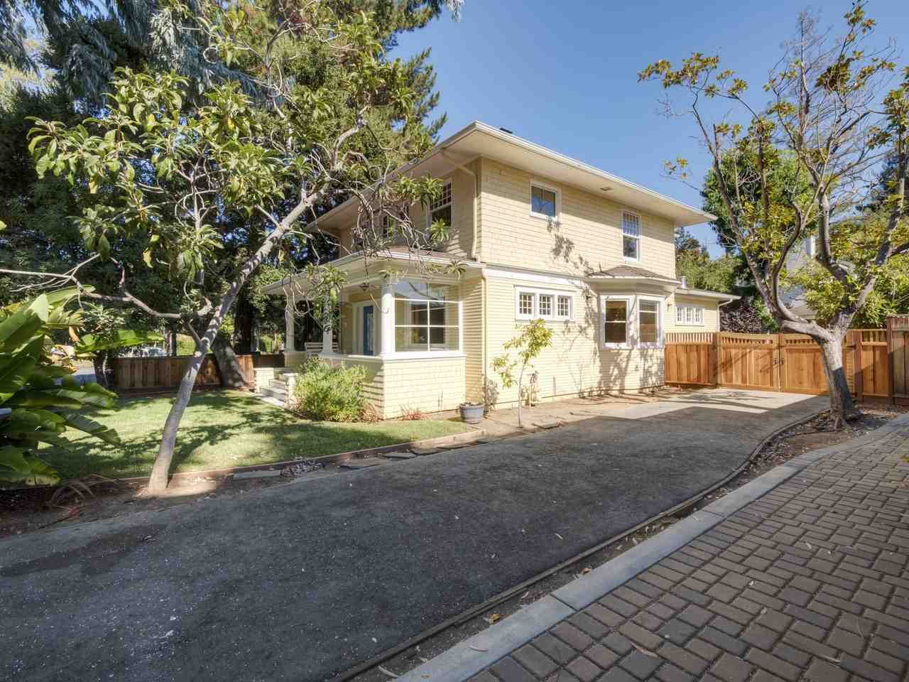 354 Embarcadero Rd - Photo 2 of 30