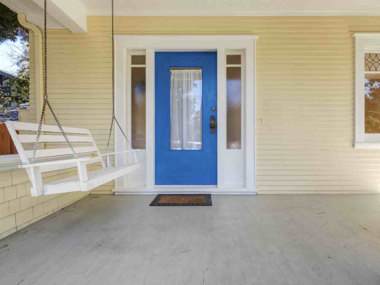 354 Embarcadero Rd - Photo 3 of 30