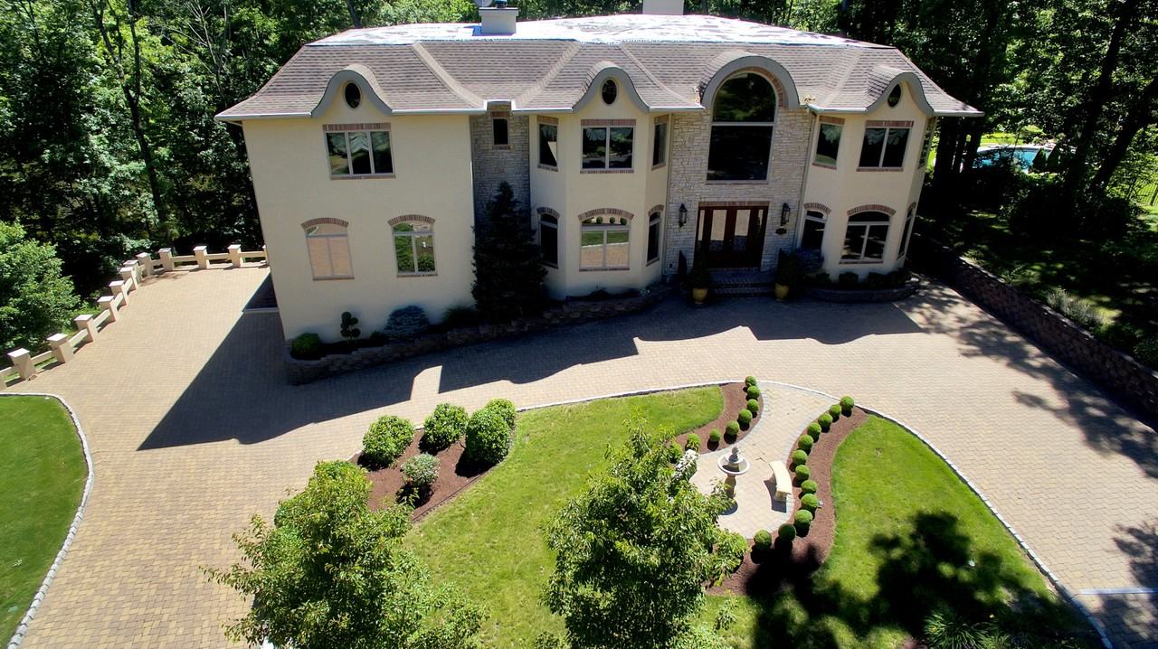 731 Smoke Hollow Trail - Photo 3 of 44