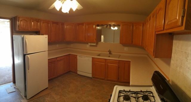 25211 W Jessup St - Photo 2 of 9