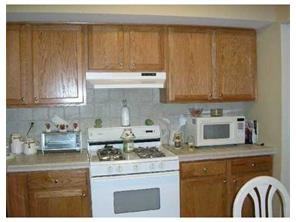 16 Knoll Ct - Photo 3 of 6