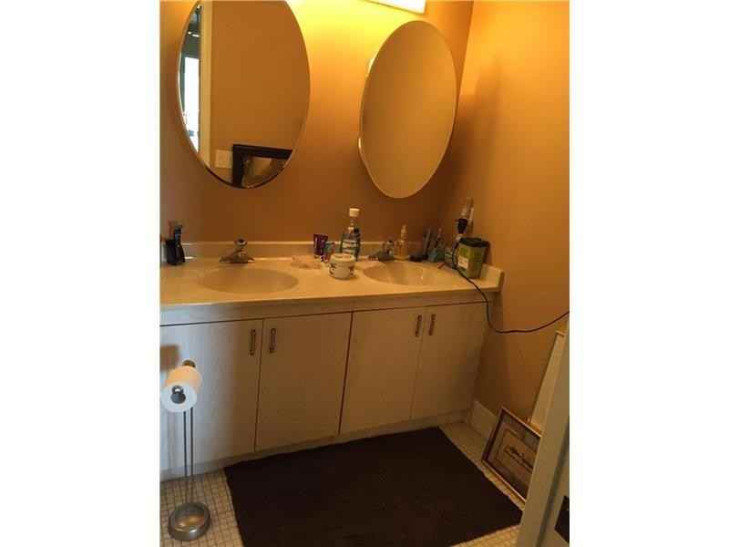 3203 Portofino Point - Photo 3 of 8