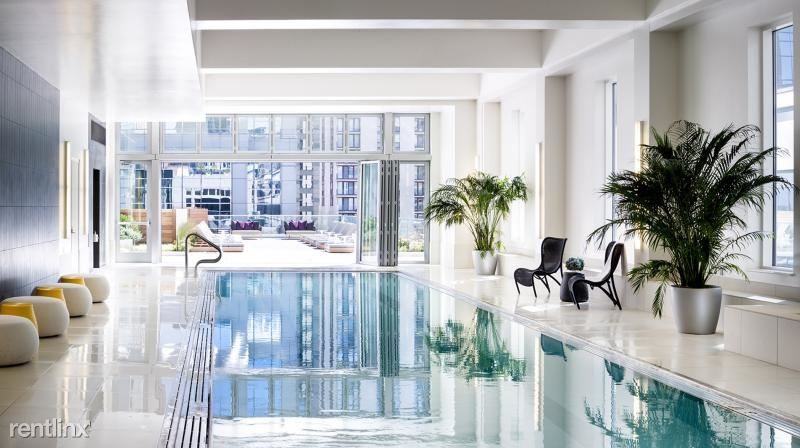 111 W Wacker Dr - Photo 2 of 17