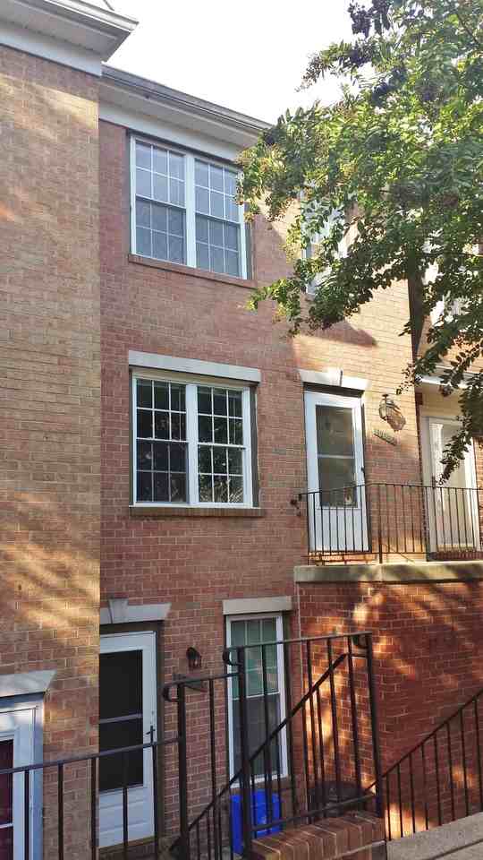 12063 Crimson Ln - Photo 2 of 19