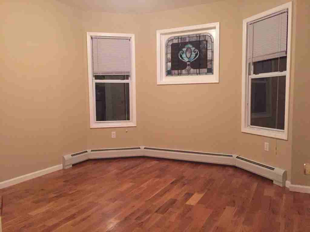 22 49th Street #2 - Photo 2 of 7