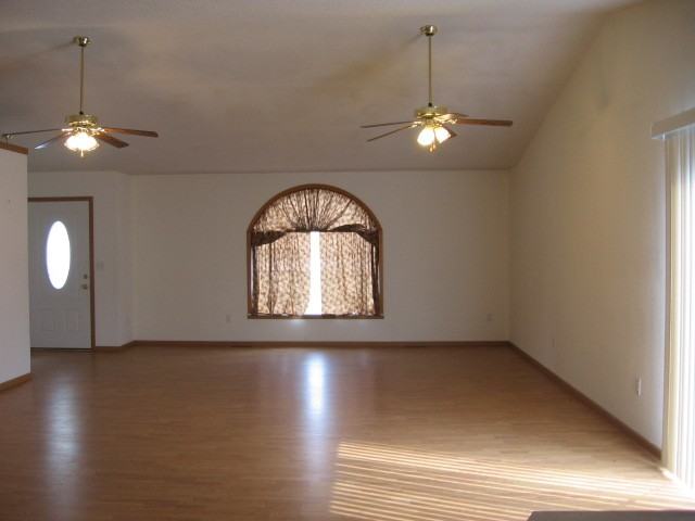 17010 Lariat Ln - Photo 2 of 15