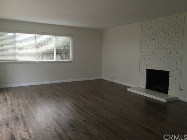 1415 Bonnie Doone Terrace - Photo 2 of 9