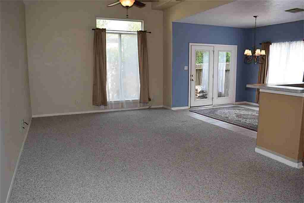 2906 Crescent Star Rd - Photo 2 of 22