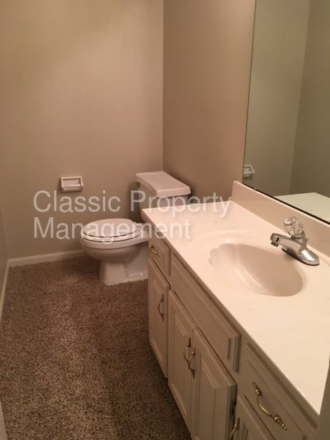 7004 Willis Dr - Photo 2 of 19
