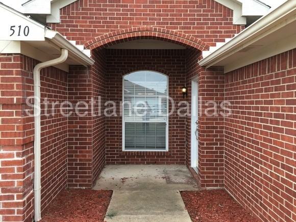 510 Quartz St - Photo 2 of 10