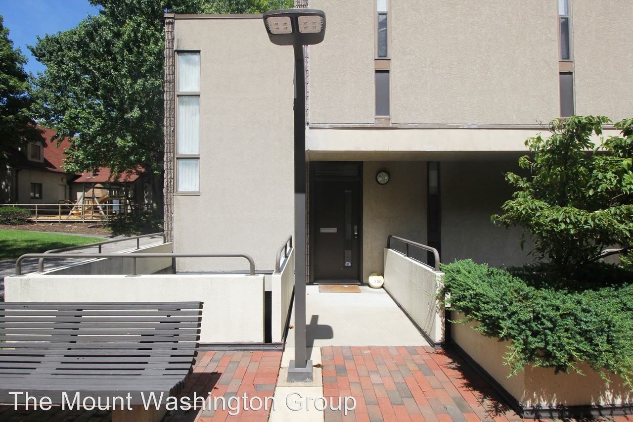 2220 Clove Terrace - Photo 2 of 9