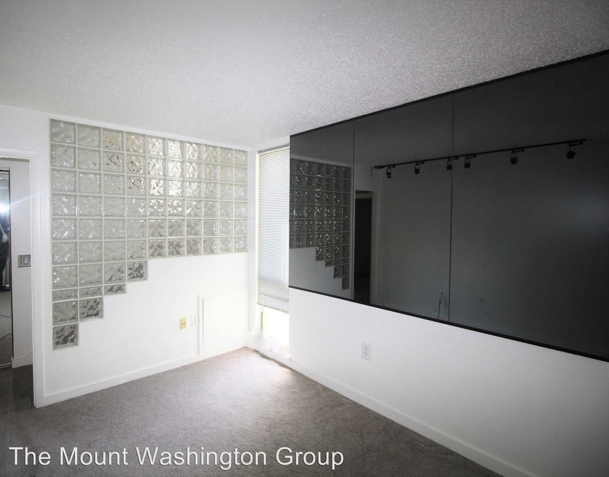 2220 Clove Terrace - Photo 3 of 9