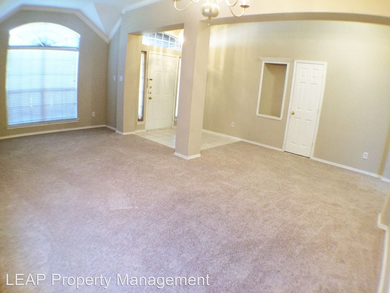 3833 Cochran Dr - Photo 2 of 24