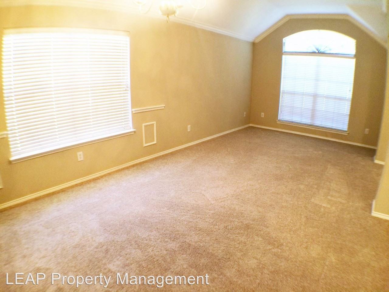 3833 Cochran Dr - Photo 3 of 24