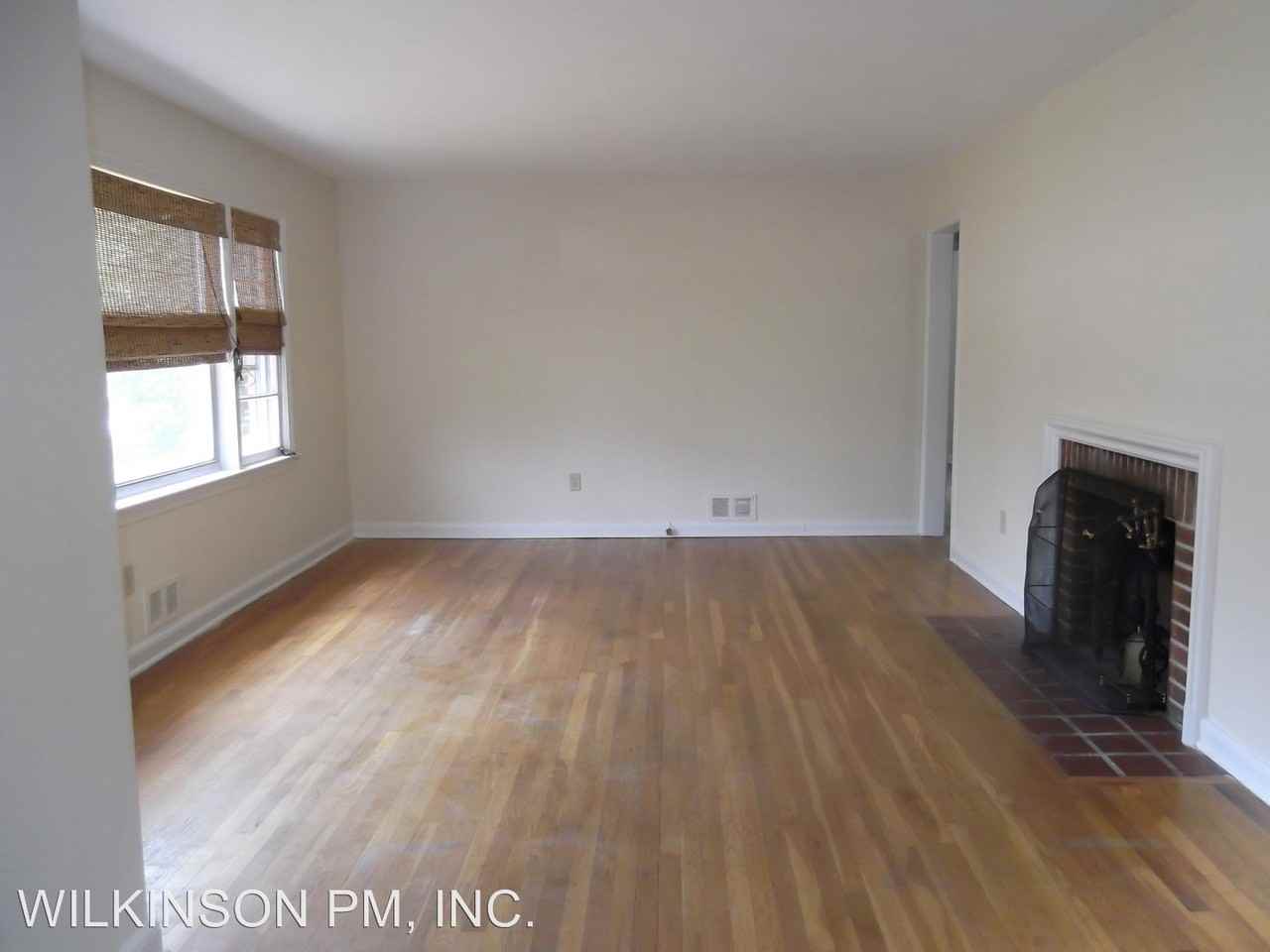 6047 28th St N - Photo 3 of 12