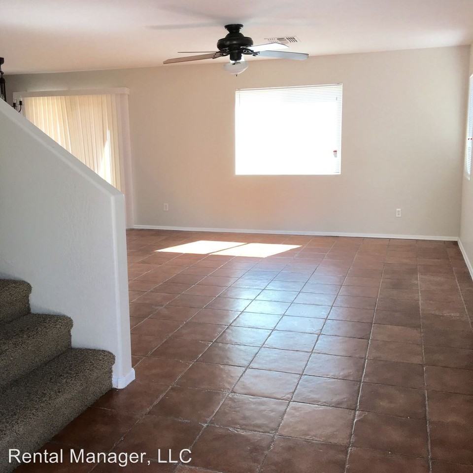 25815 W Twilight Ln - Photo 3 of 19