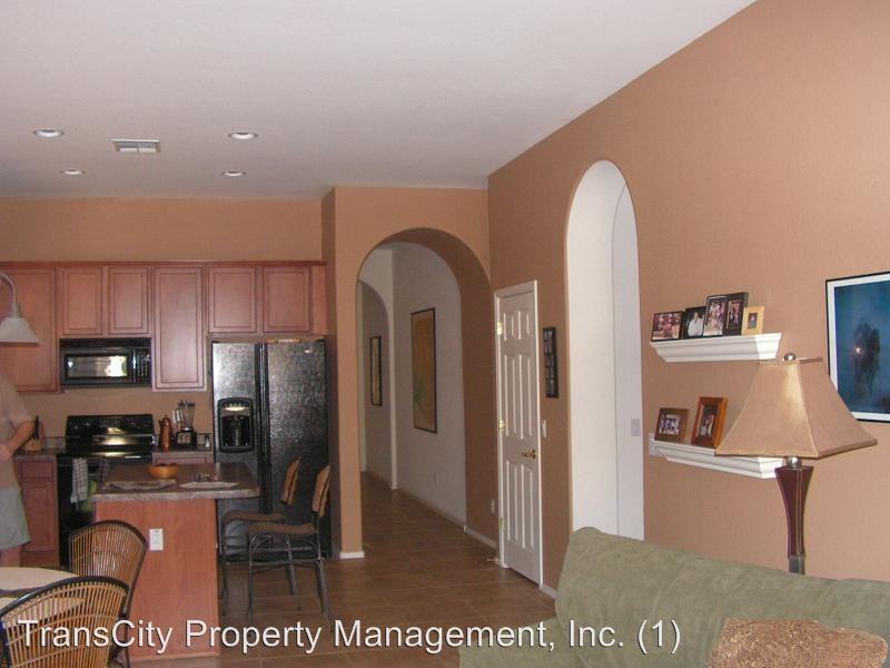 16813 S 30th Ave - Photo 2 of 8