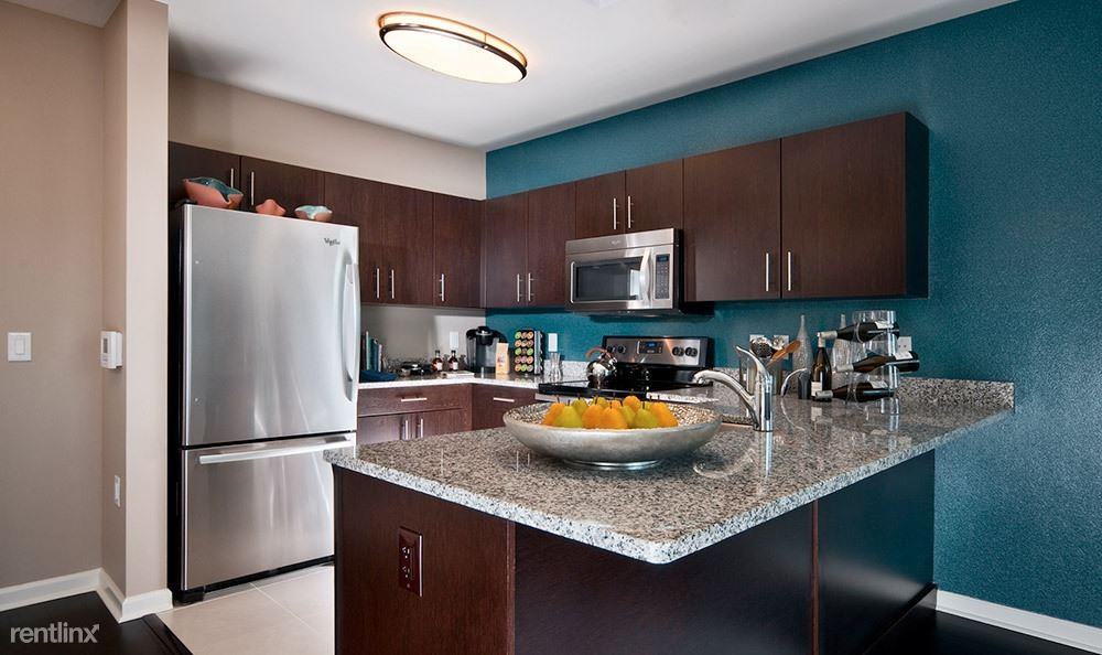 20 Ave At Port Imperial - Photo 3 of 15