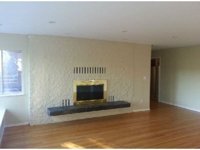 21 Recreation Dr - Photo 3 of 10