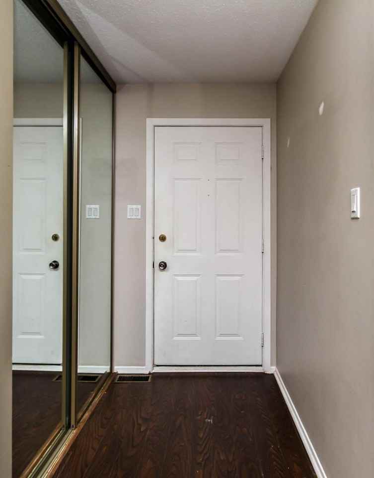 185 Craig Henry Dr #185 - Photo 3 of 19