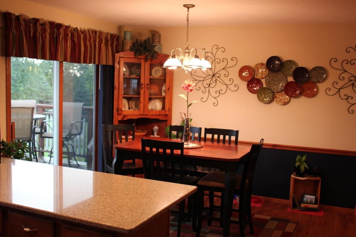 1541 Golden Dr - Photo 2 of 13