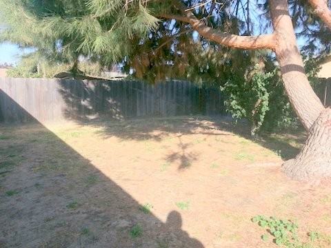 6688 Cali Ave - Photo 3 of 5