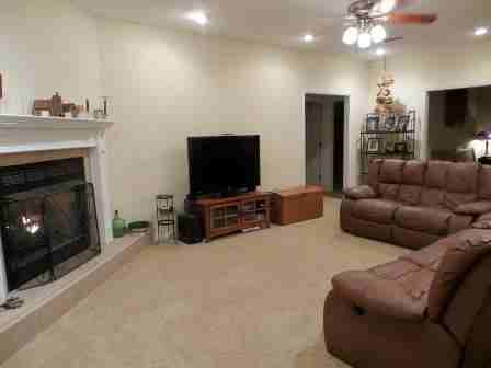 512 Church St - Photo 3 of 11