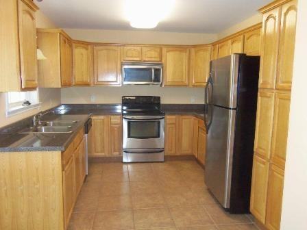 211 Gritney Rd - Photo 3 of 7