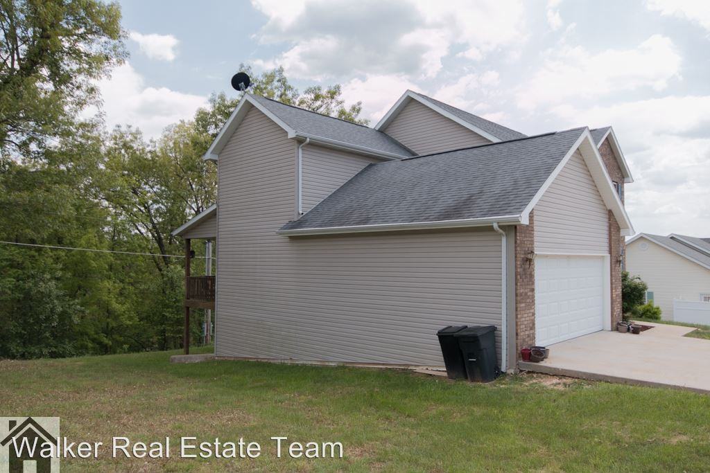 104 Ridgeview Dr - Photo 2 of 50