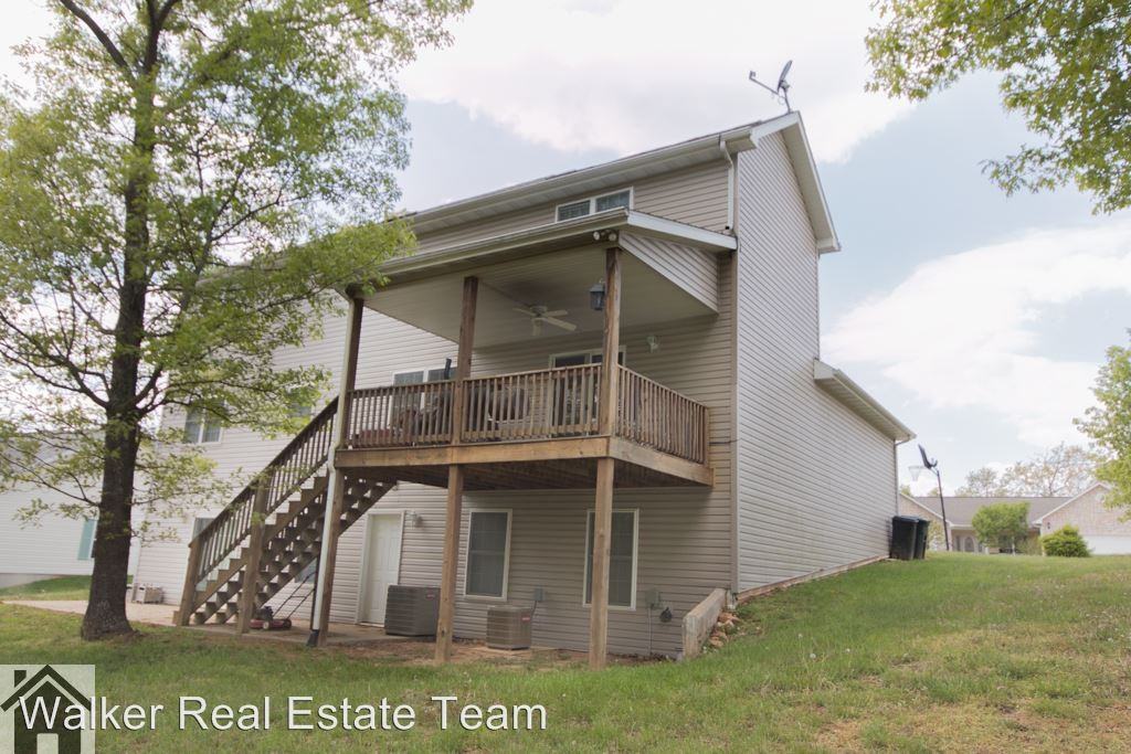 104 Ridgeview Dr - Photo 3 of 50