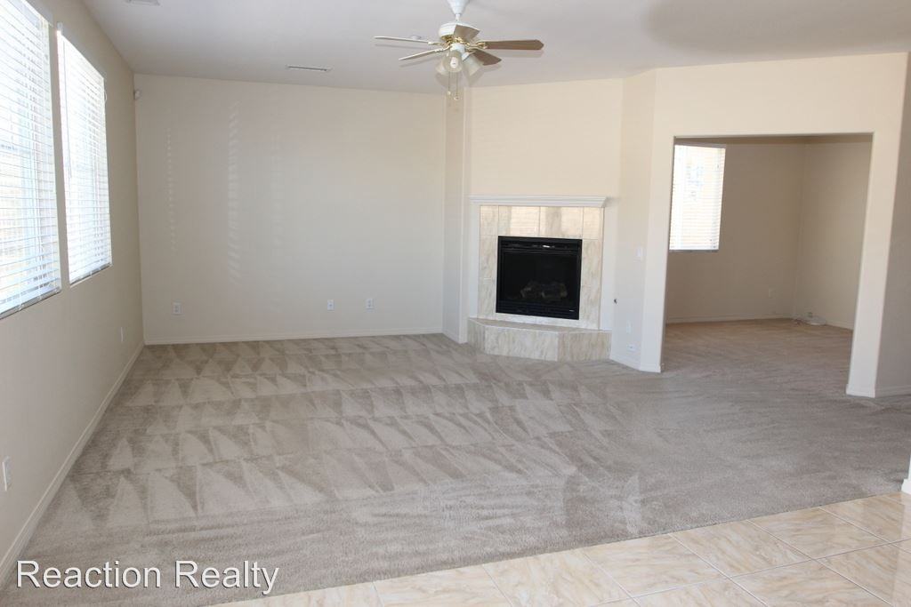 15388 Thistle St - Photo 2 of 23