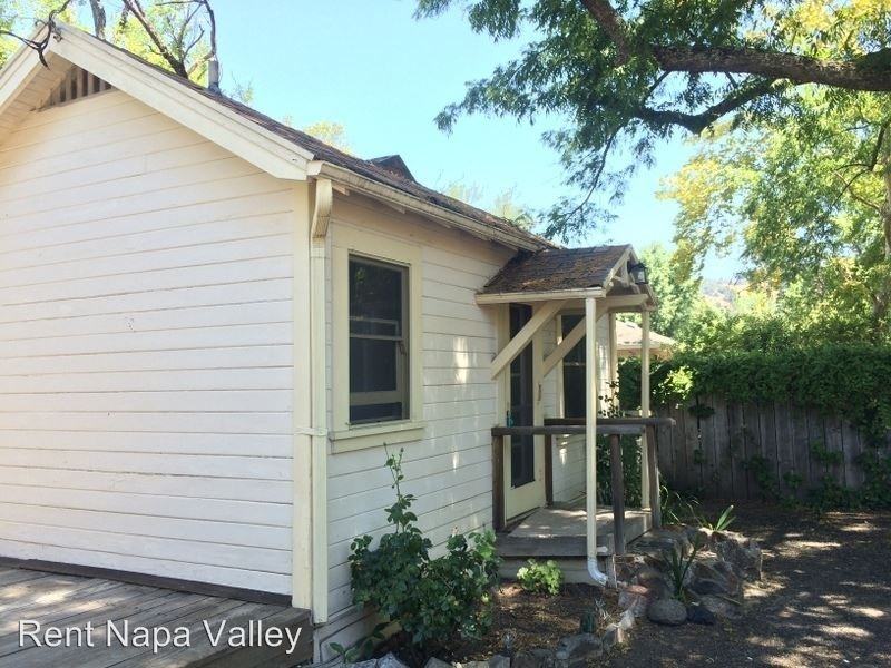 1503 Lake St - Photo 3 of 16