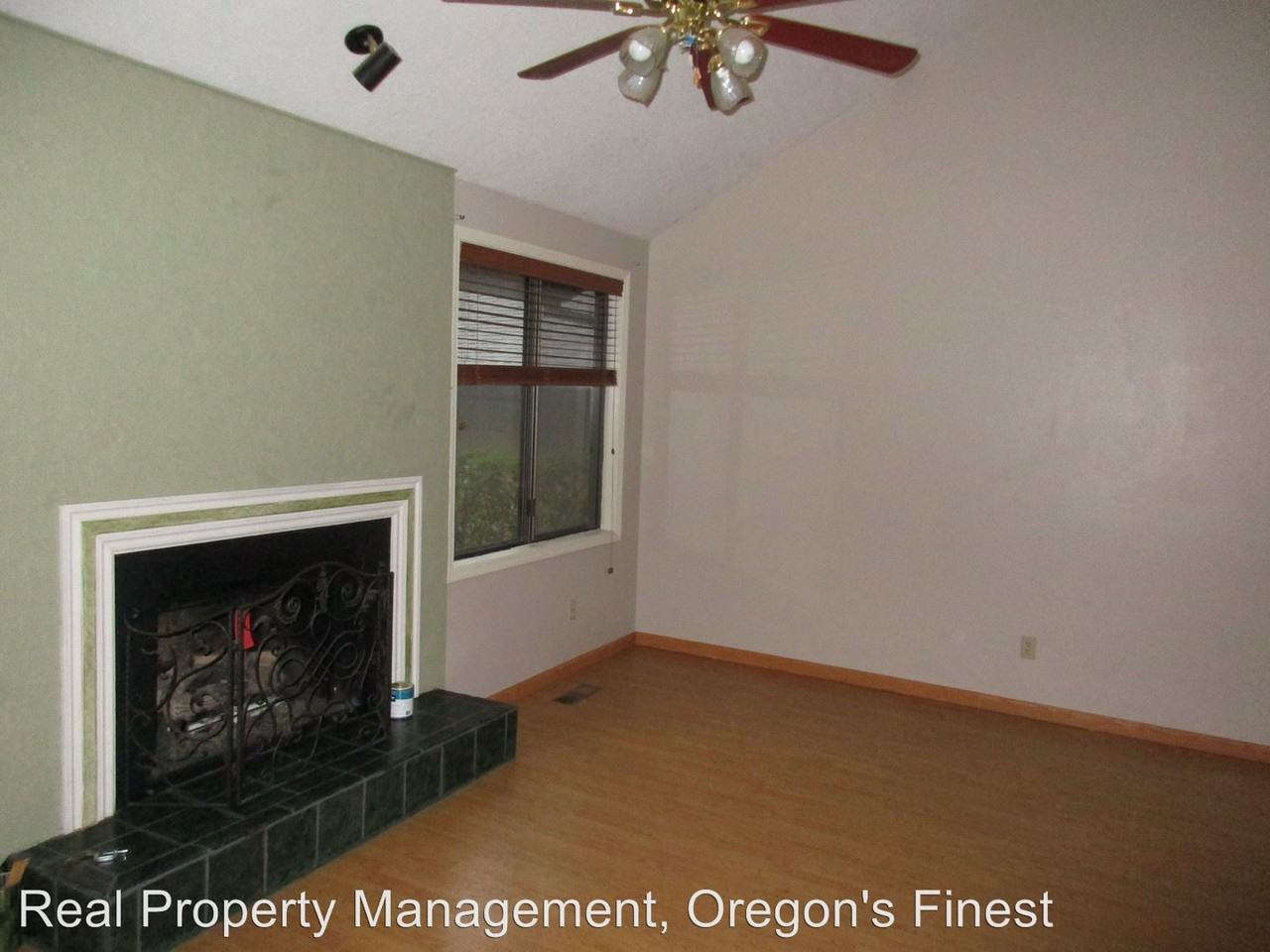 18040 Peter Skene Way - Photo 2 of 12