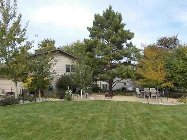 1669 Pocatello Dr - Photo 2 of 14