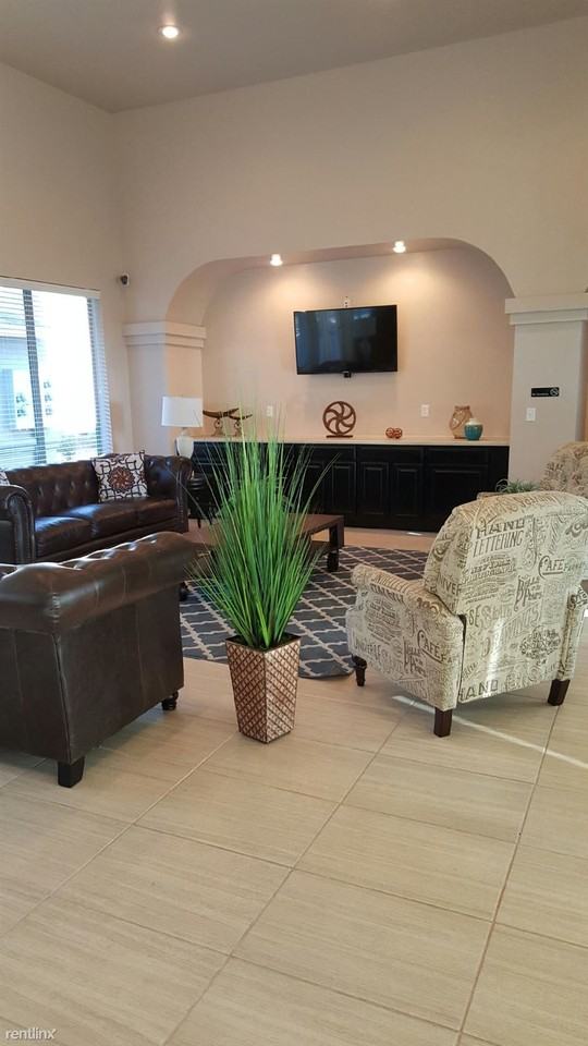 Montana Vista Palms - Photo 2 of 6