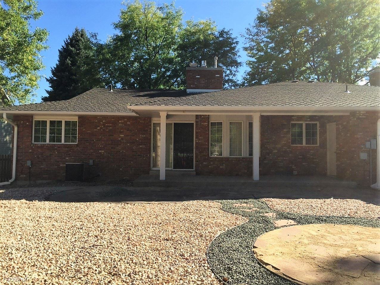 1202 Kirkwood Dr - Photo 3 of 14