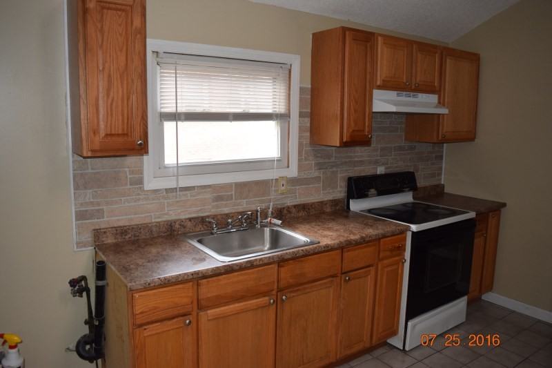 108 Marble St - Photo 2 of 6