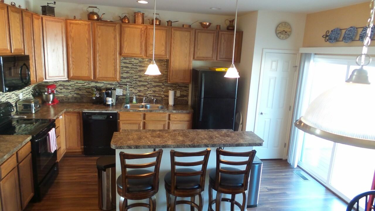 219 Keenan Way - Photo 3 of 19